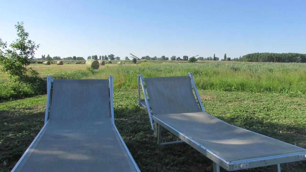 B&B La Casa Dei Prugni Boretto Bed & Breakfast