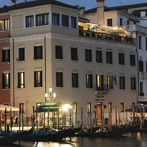 H10 Palazzo Canova Hotel Venedig